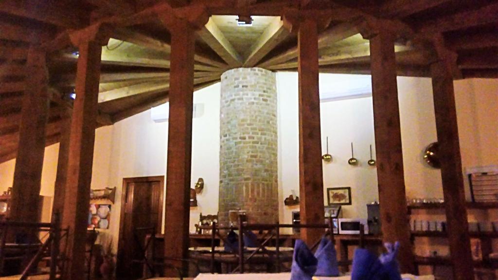 Hotel Rural Hosteria Fontivieja Losar De La Vera Esterno foto