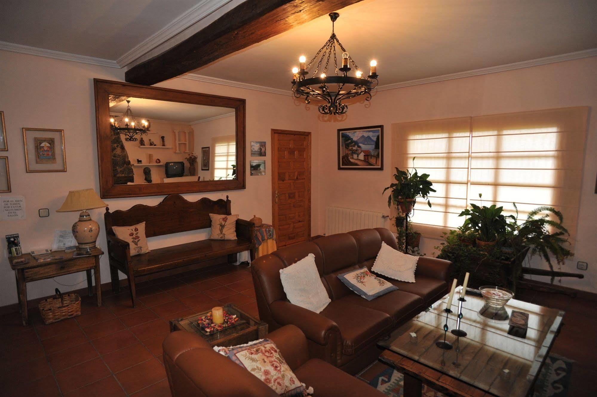 Hotel Rural Hosteria Fontivieja Losar De La Vera Esterno foto