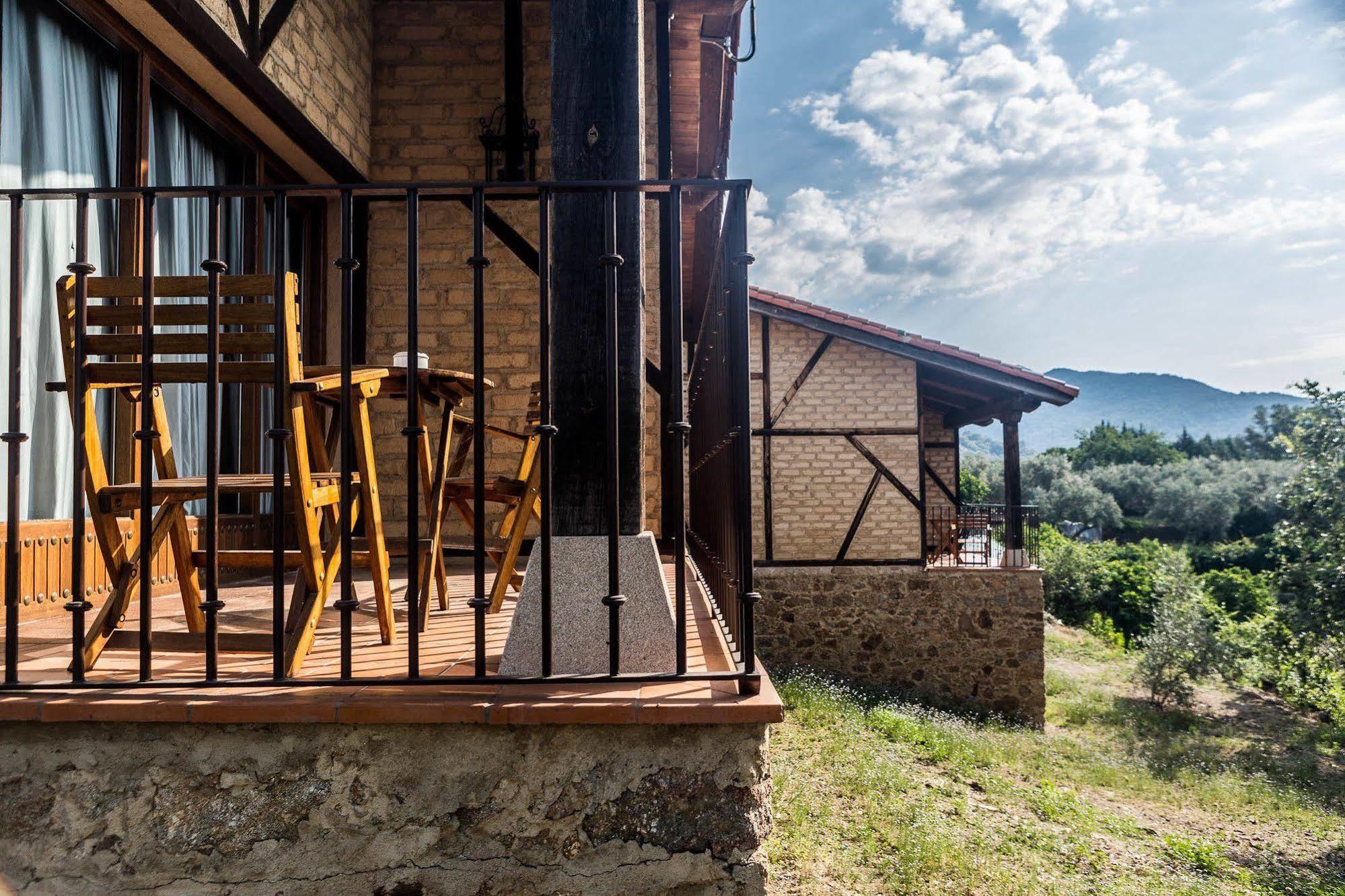 Hotel Rural Hosteria Fontivieja Losar De La Vera Esterno foto