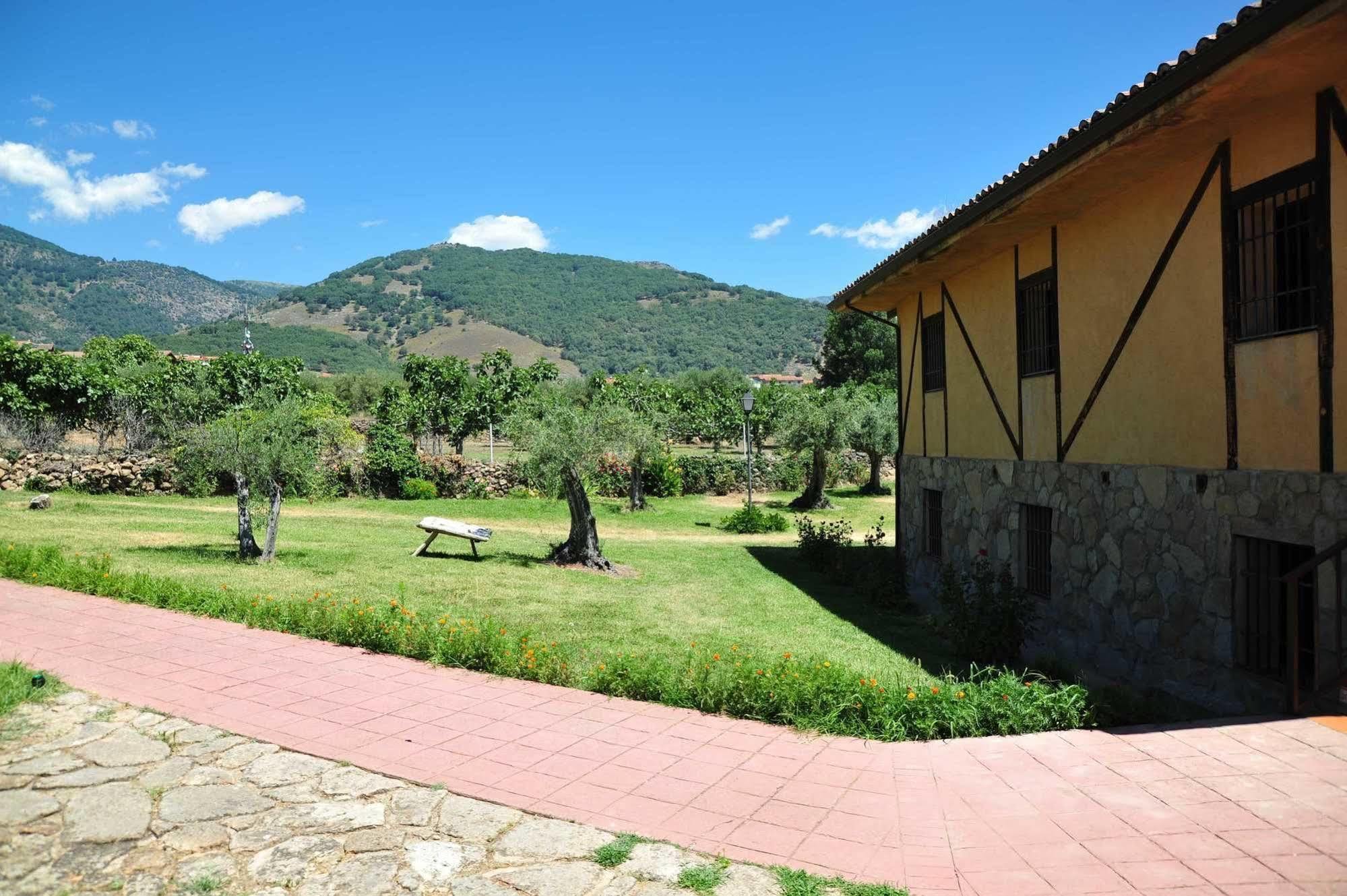 Hotel Rural Hosteria Fontivieja Losar De La Vera Esterno foto